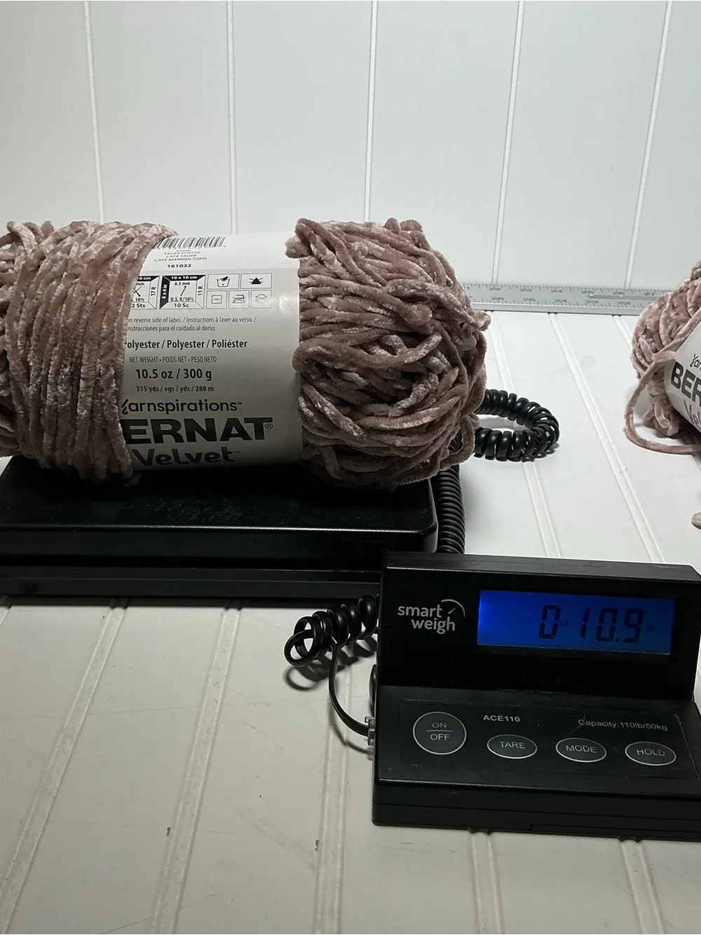 Bernat Velvet Yarnspirations Taupe coffee 10.5 Oz 492 Yds Full  Skeins Lot Of 2